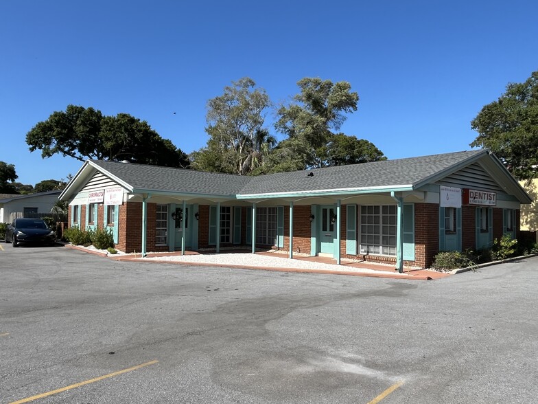 6201 Dr Martin Luther King Jr St S, Saint Petersburg, FL for lease - Building Photo - Image 1 of 8