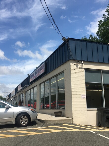 265-269 E Route 22, Green Brook, NJ for lease - Building Photo - Image 1 of 12