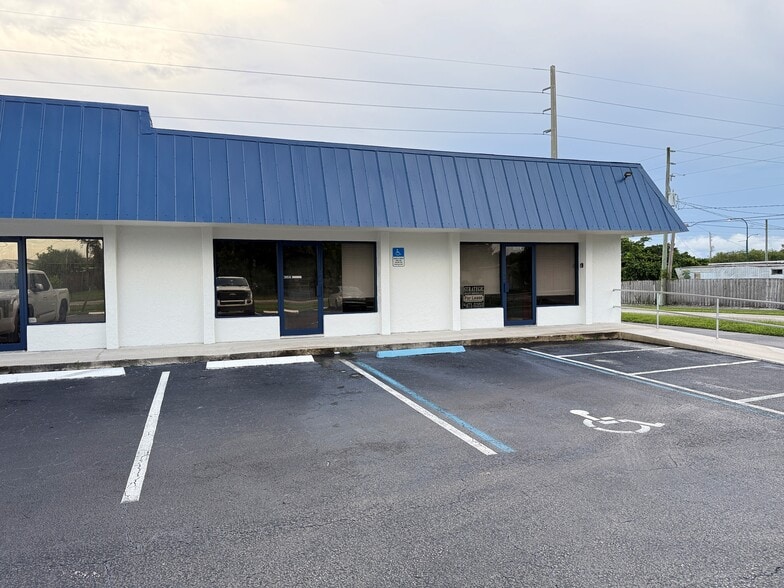 10750-10778 SE Federal Hwy, Hobe Sound, FL for lease - Building Photo - Image 2 of 5