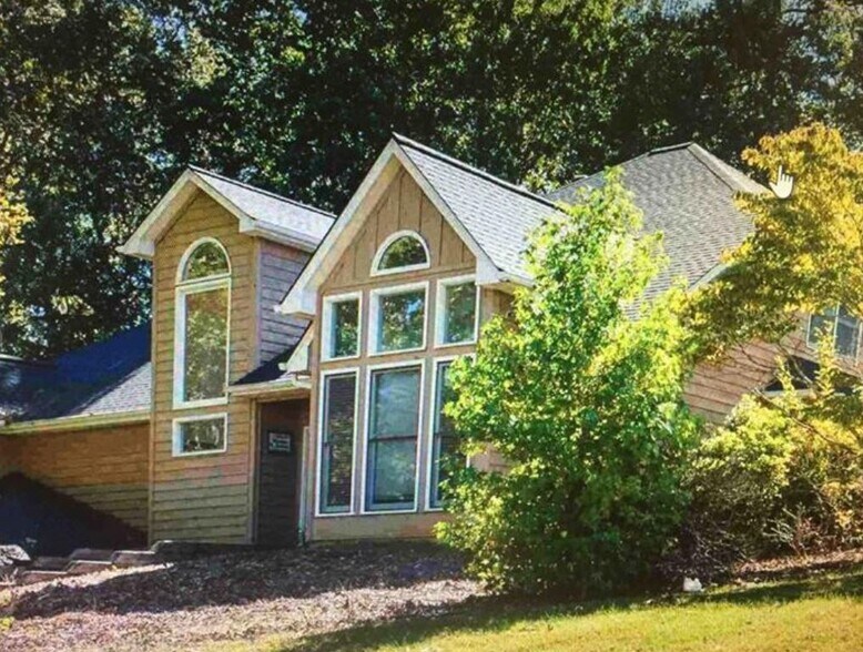 134 Professional Dr, Baldwin, GA 30511