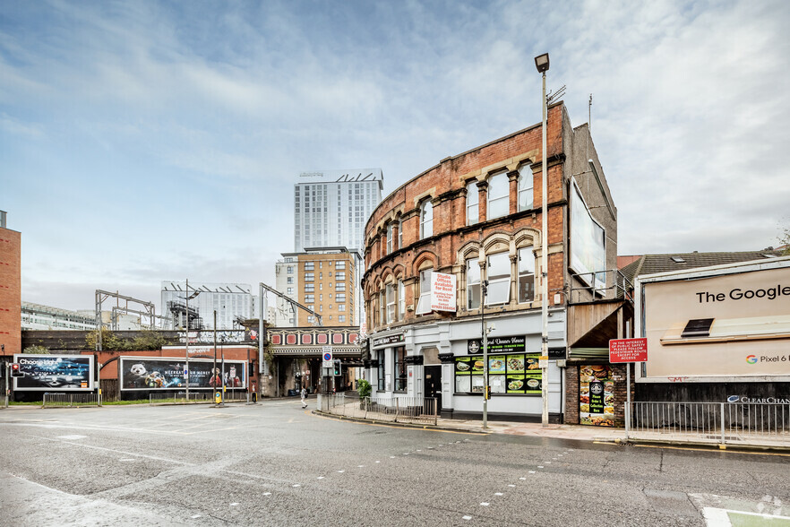 187-189 Chapel St, Salford for lease - Building Photo - Image 2 of 5