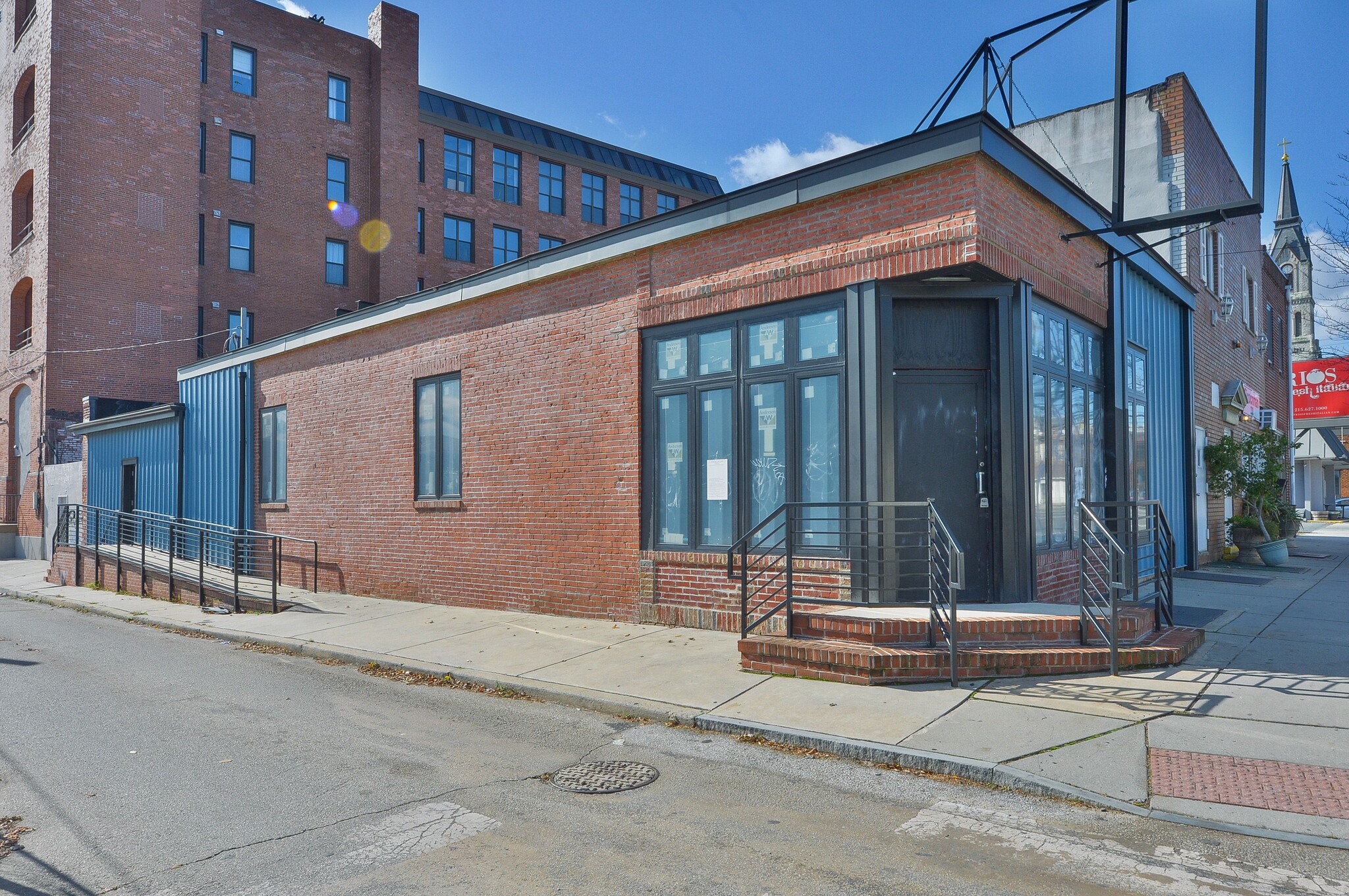 332 W Girard Ave, Philadelphia, PA for sale Building Photo- Image 1 of 1