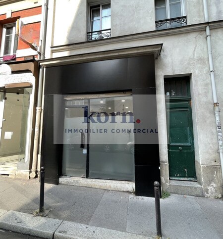 Retail in Paris for sale Building Photo- Image 1 of 4