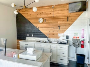 823 California Ave, Wahiawa, HI for lease Building Photo- Image 2 of 3