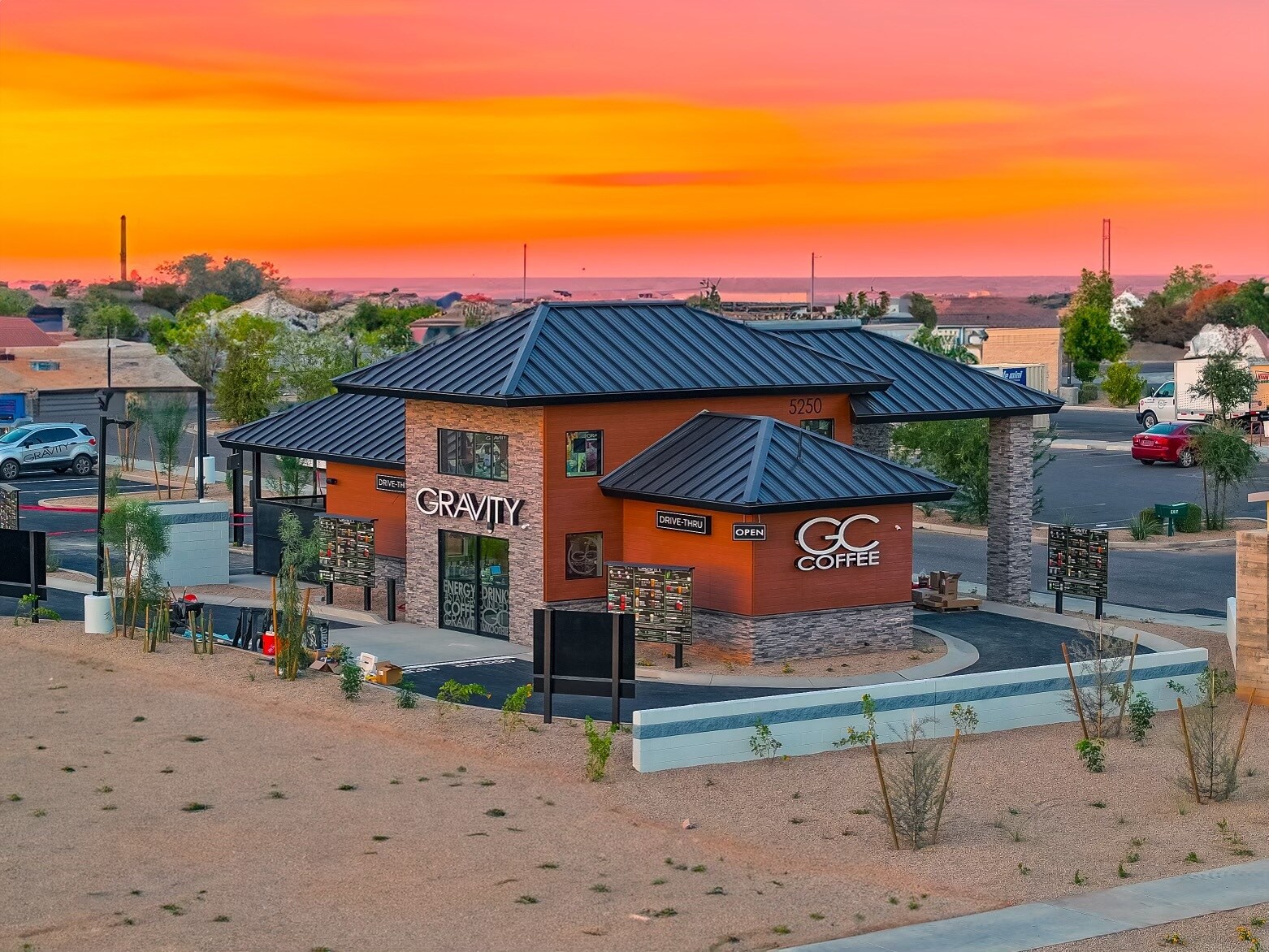 5250 W Bell Rd, Glendale, AZ for lease Building Photo- Image 1 of 21