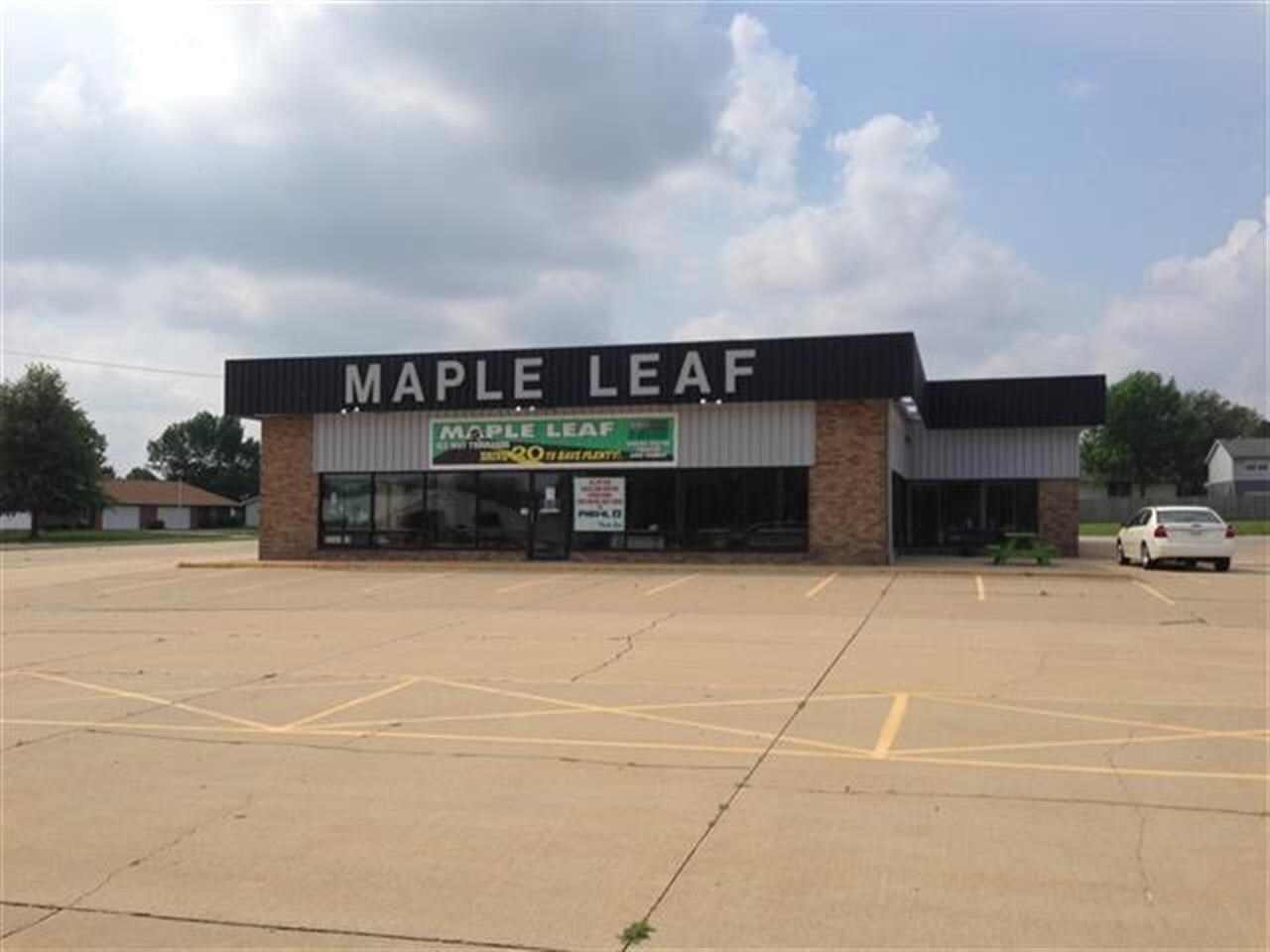 730 W Main St, Geneseo, IL for sale Primary Photo- Image 1 of 1