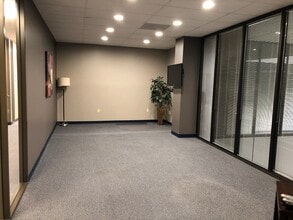 10701 Corporate Dr, Stafford, TX for lease Building Photo- Image 1 of 2