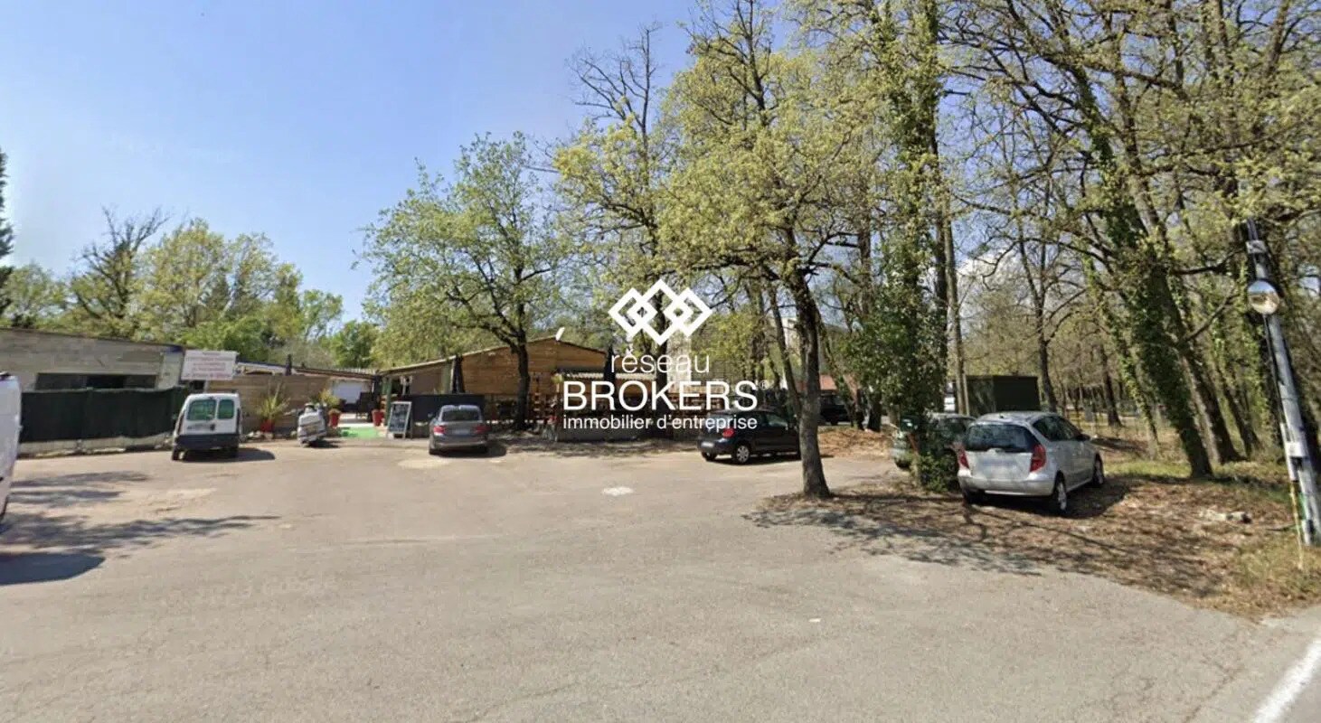 Flex in Valbonne for lease Building Photo- Image 1 of 9