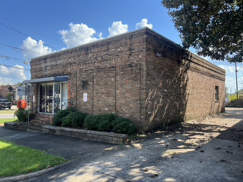 134 High St, Montgomery, AL for sale - Building Photo - Image 1 of 9