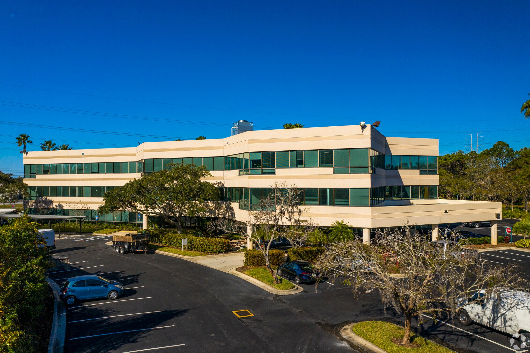 2605 Enterprise Rd E, Clearwater, FL 33759