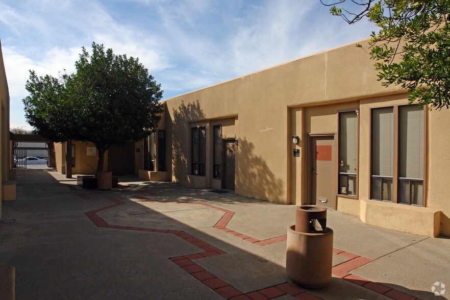 1516 Main St, Ramona, CA for lease - Building Photo - Image 2 of 6