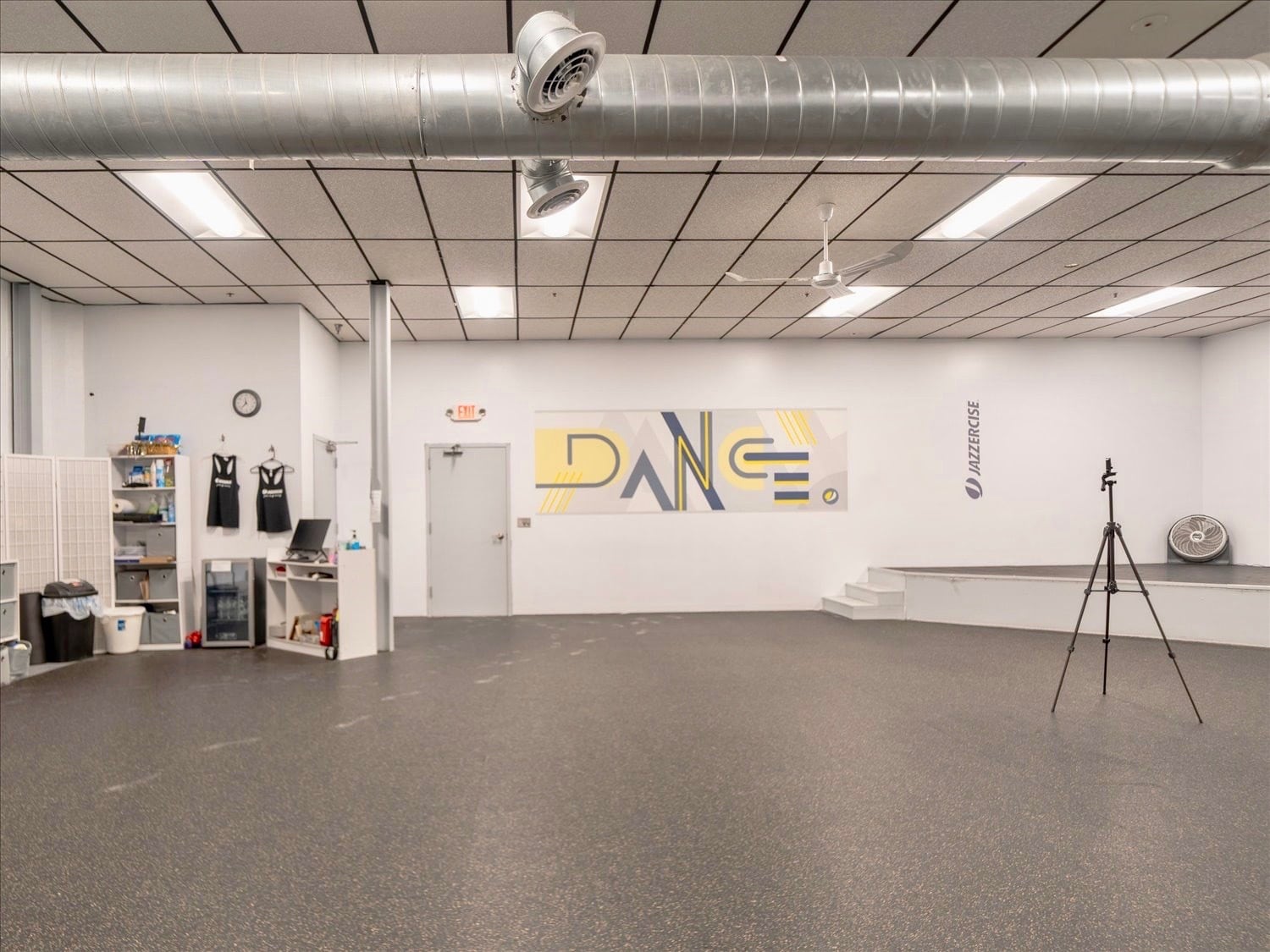 465 W Commercial St, East Rochester, NY for lease Interior Photo- Image 1 of 5