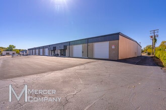 801 Secretary Dr, Arlington, TX for lease Building Photo- Image 2 of 19