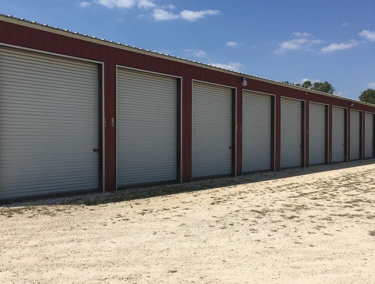 351 State Highway 174, Blum, TX for sale Primary Photo- Image 1 of 1