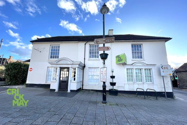 3 The Square, Liphook for lease - Building Photo - Image 1 of 2