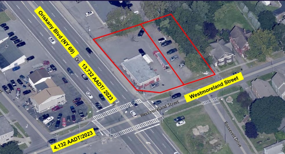 200 Oriskany Blvd, Whitesboro, NY for sale - Primary Photo - Image 1 of 2