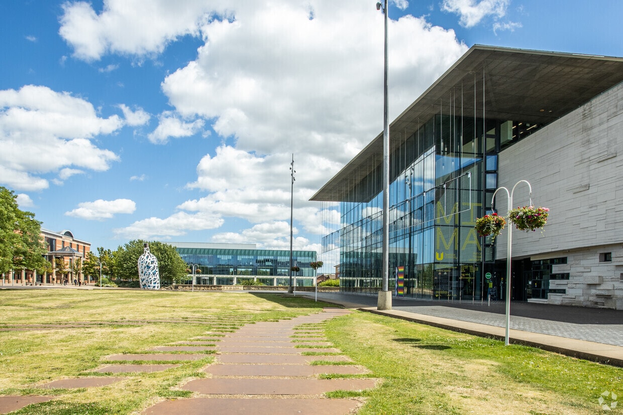 1 Centre Sq, Middlesbrough for lease Building Photo- Image 1 of 3
