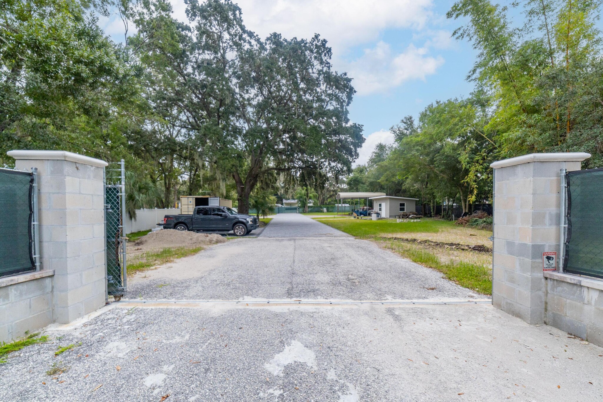 201 S LAKEWOOD Dr, Brandon, FL for sale Other- Image 1 of 11