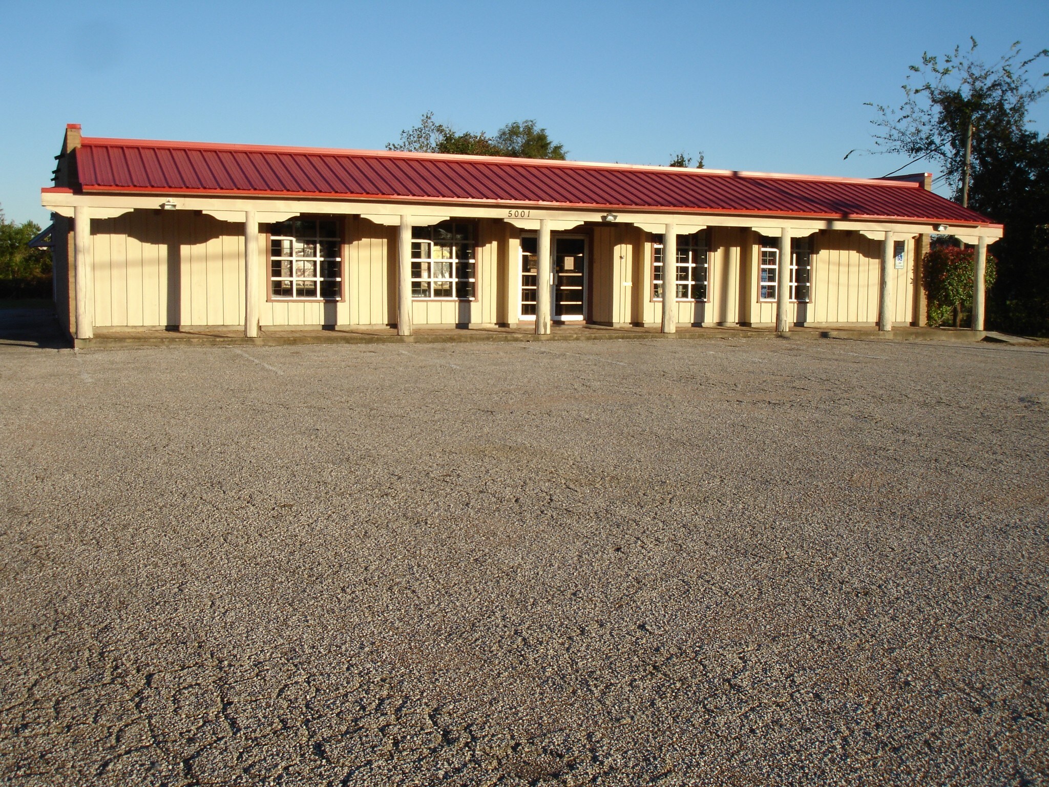 5001 Red Bluff Rd, Pasadena, TX for sale Primary Photo- Image 1 of 1