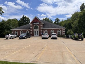 120 W Aurora Rd, Northfield, OH for lease Building Photo- Image 1 of 11