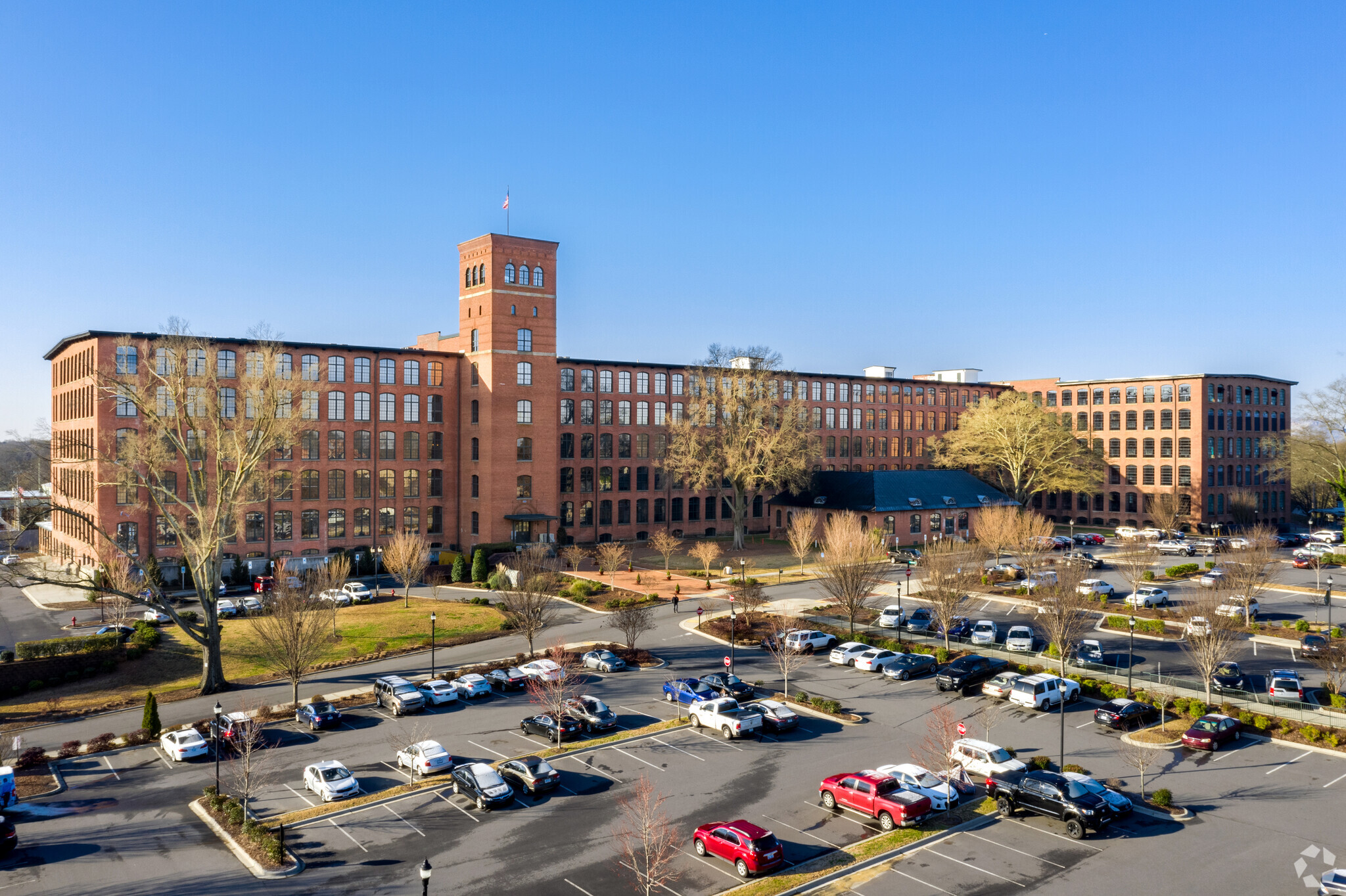 300 S Firestone St, Gastonia, NC for lease Building Photo- Image 1 of 33