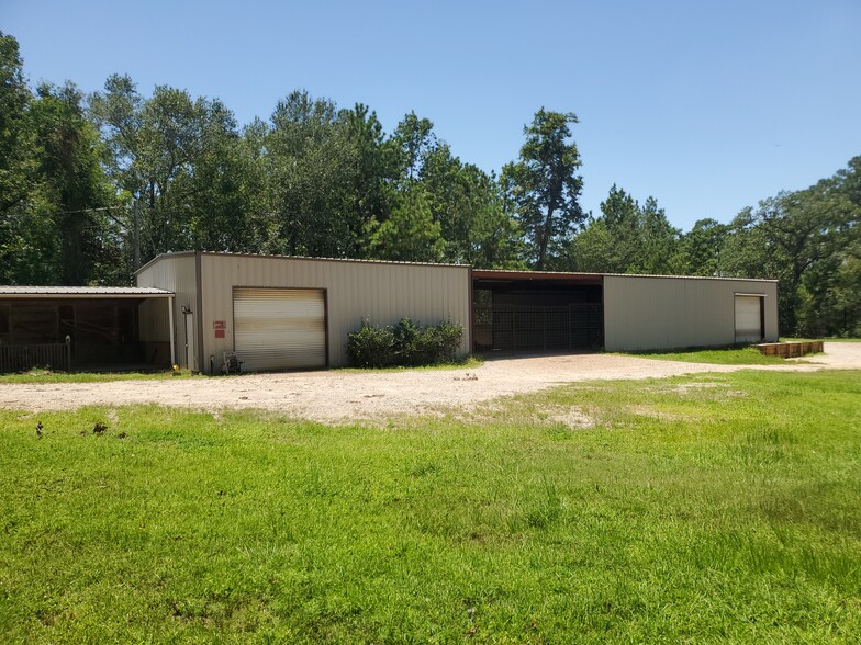 12021 Old Montgomery Rd, Willis, TX for lease - Building Photo - Image 3 of 10