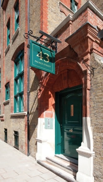 43 Palace St, London for lease - Building Photo - Image 3 of 14