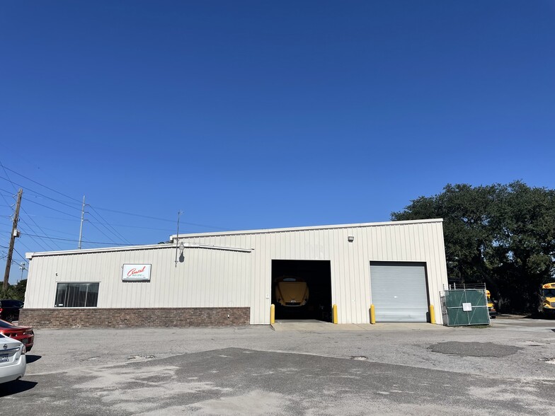 4614 Rivers Ave, Charleston, SC for lease - Building Photo - Image 2 of 16