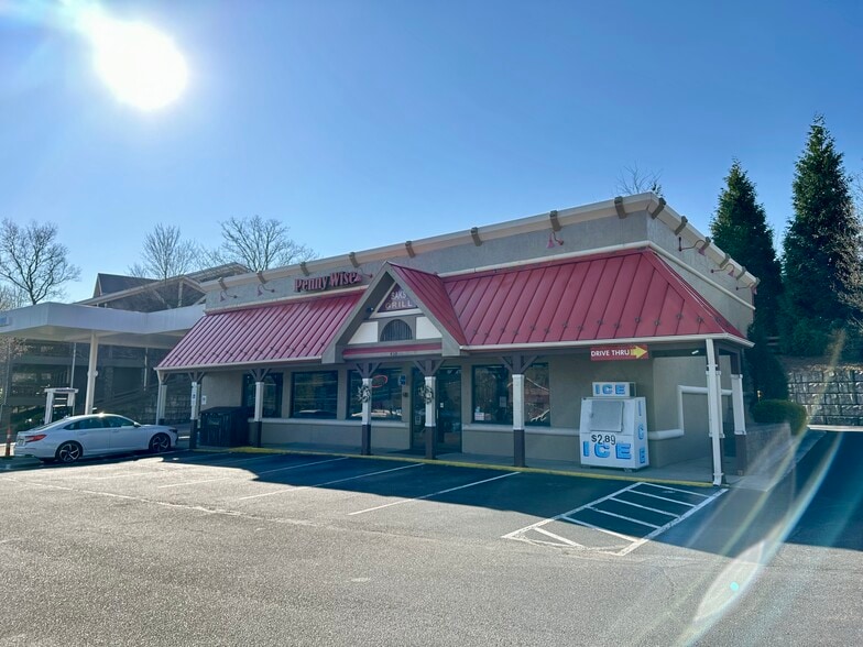 450 E King St, Boone, NC for sale - Building Photo - Image 1 of 29