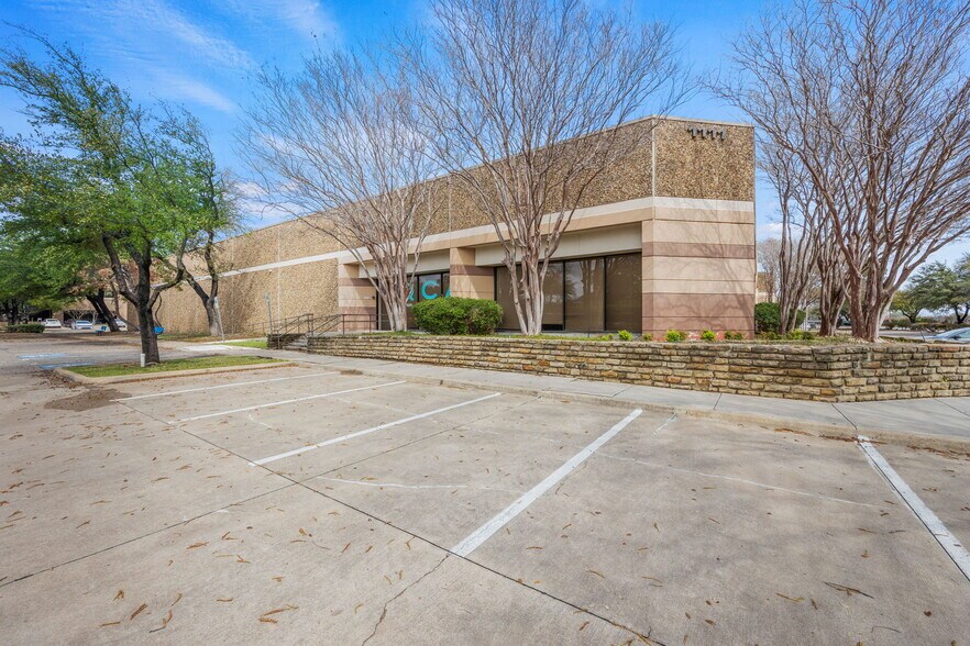 1111 Digital Dr, Richardson, TX for sale - Primary Photo - Image 1 of 30