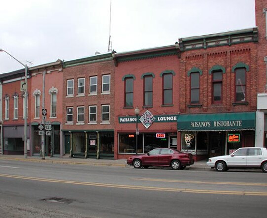 16 N Main St, Three Rivers, MI for sale Primary Photo- Image 1 of 1