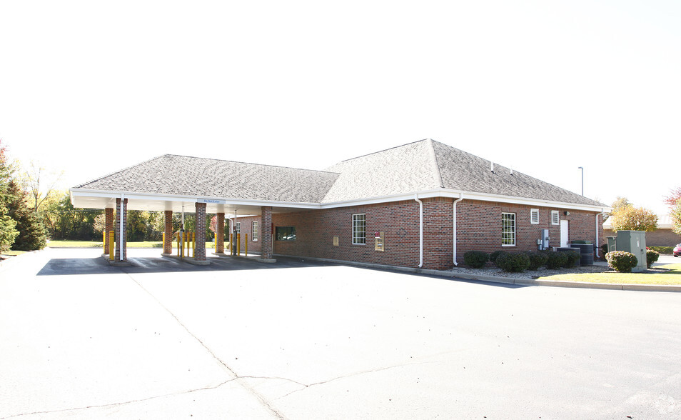 5420 Gratiot Rd, Saginaw, MI for sale - Building Photo - Image 2 of 2