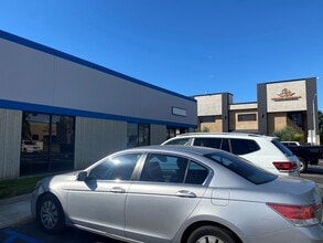 15231-15249 Springdale St, Huntington Beach, CA for lease Interior Photo- Image 2 of 6