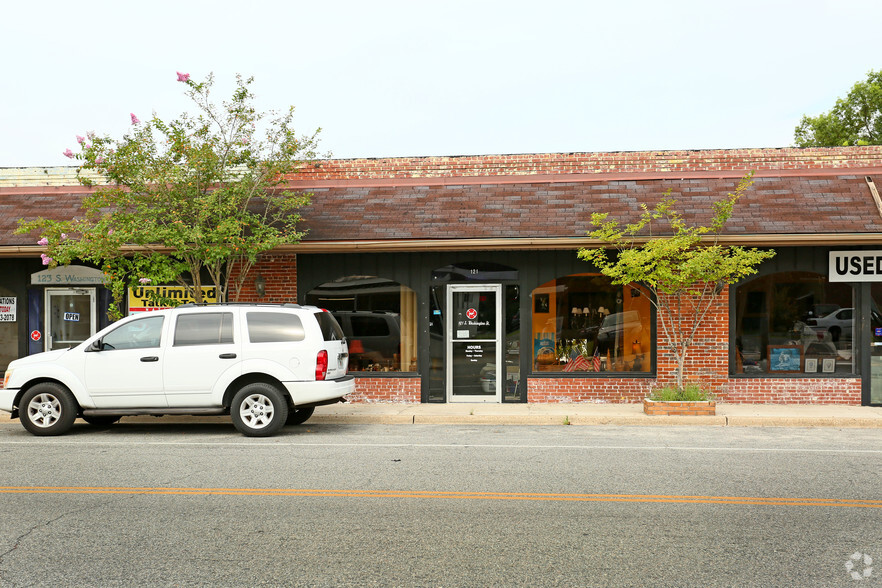 123 S Washington St, Perry, FL for sale - Building Photo - Image 2 of 5