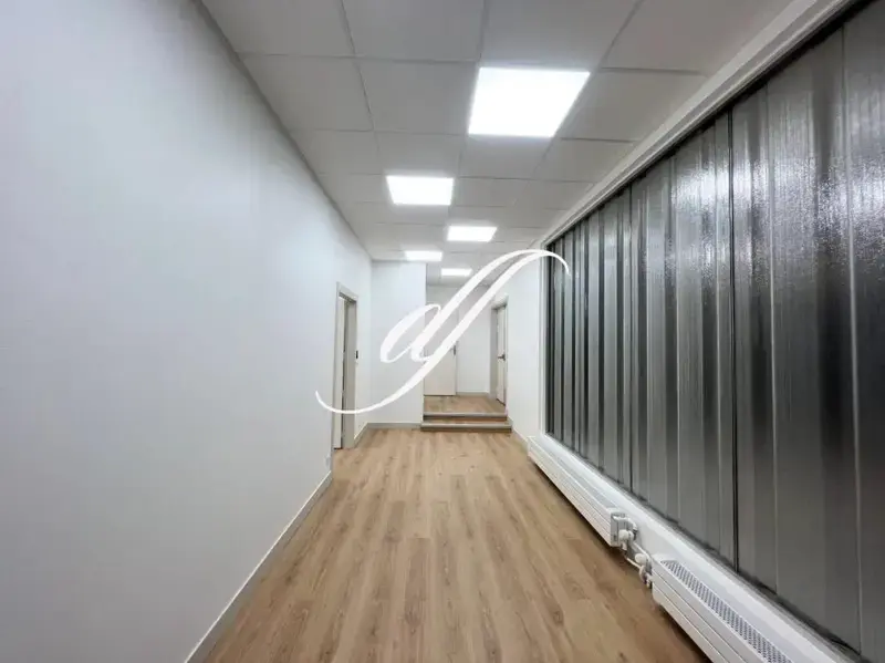 Multifamily in Paris for sale Interior Photo- Image 1 of 8