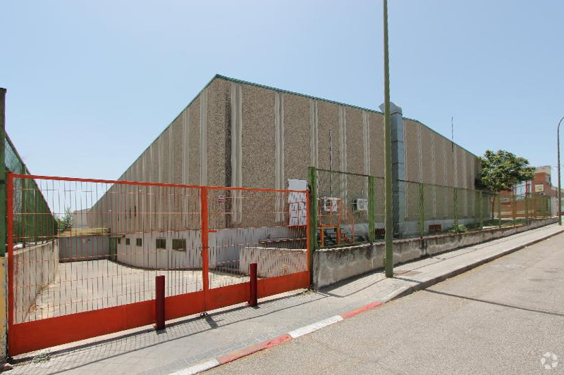 Industrial in Madrid, MAD for sale - Primary Photo - Image 1 of 5