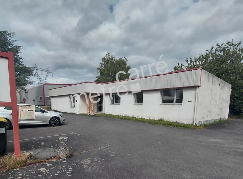 Flex in Sautron for sale Building Photo- Image 1 of 4