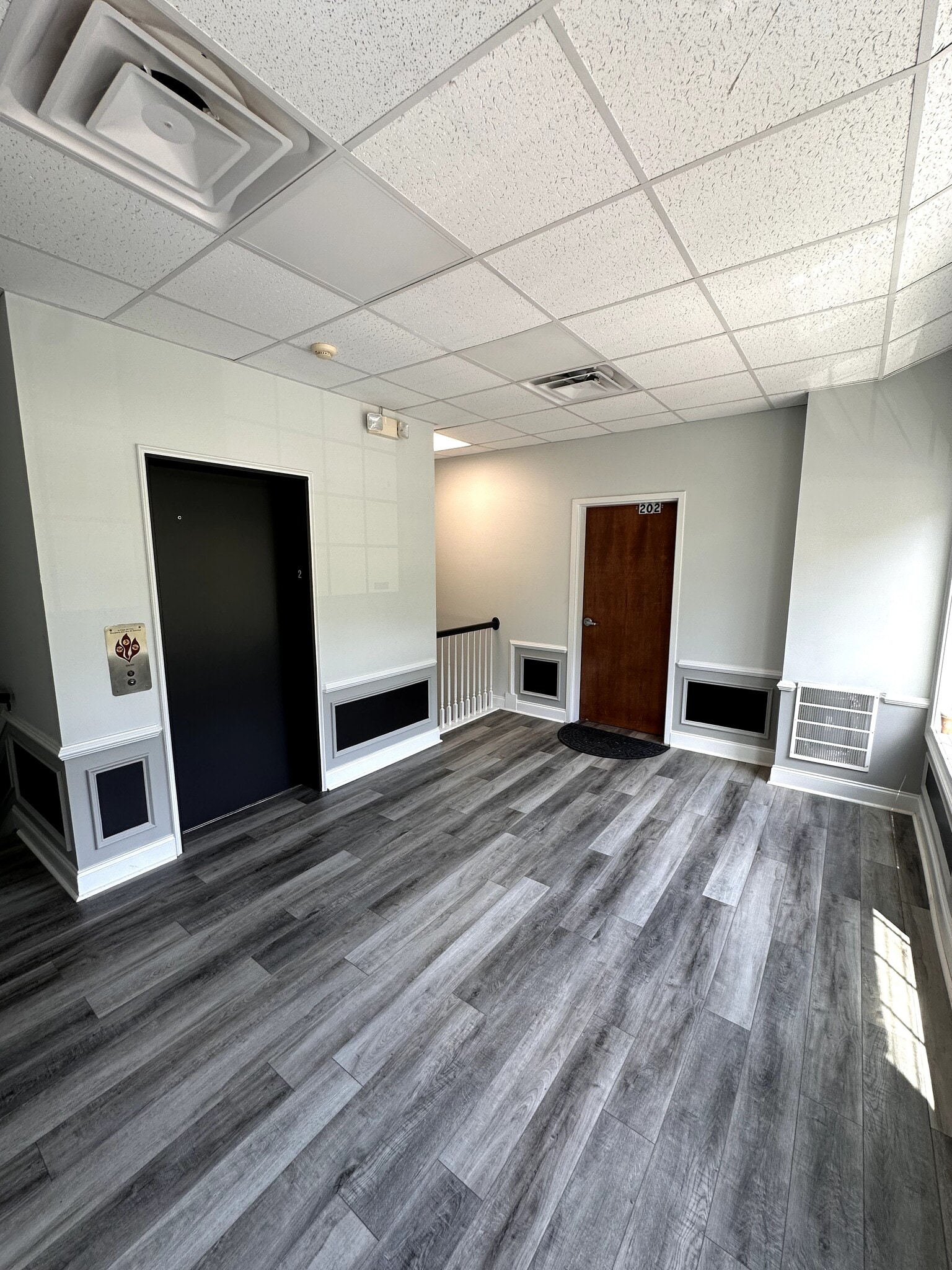 2576 Lawrenceville Suwanee Rd, Suwanee, GA for lease Interior Photo- Image 1 of 6