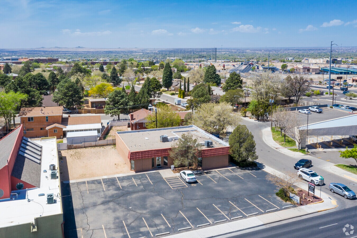 4325 Carlisle Blvd NE, Albuquerque, NM 87107