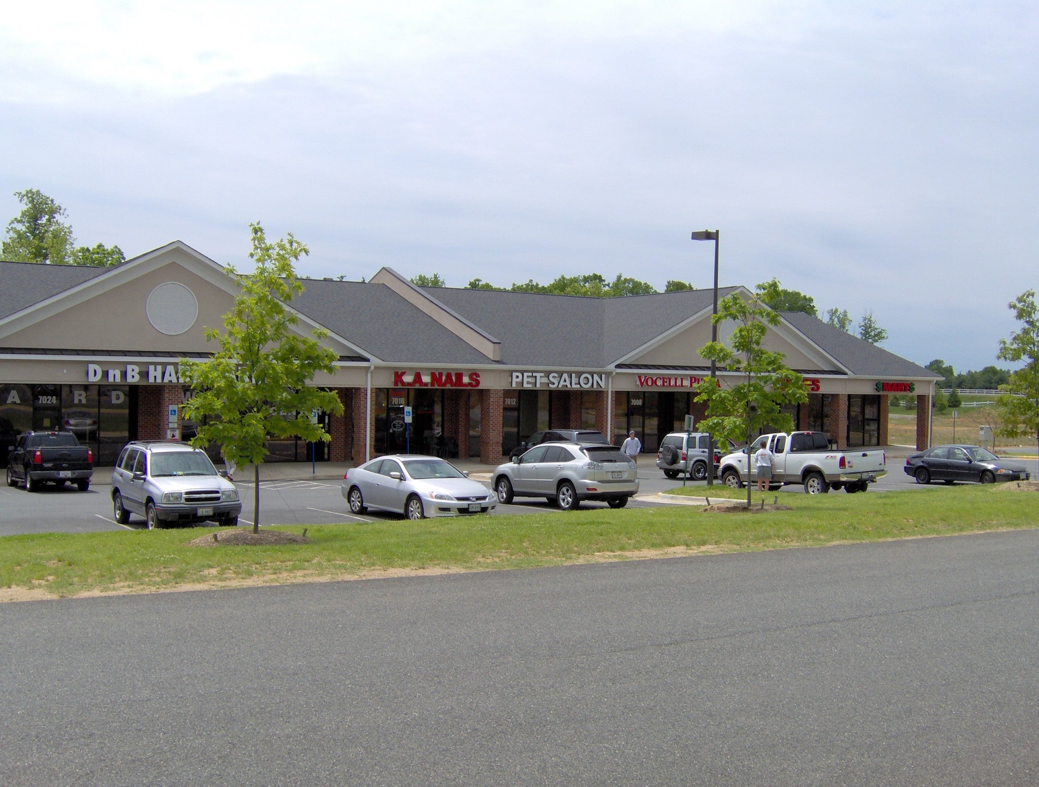 7100 Salem Fields Blvd, Fredericksburg, VA 22407 The Shops at Salem