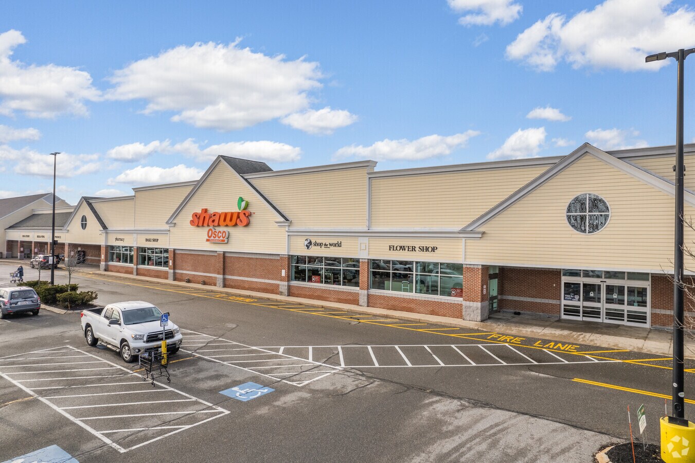 200 Lower Main St, Freeport, ME 04032