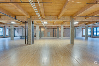 320 W Ohio St, Chicago, IL for lease Interior Photo- Image 1 of 8