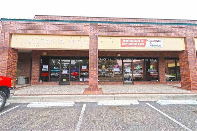 201 W Hillside Rd, Laredo, TX for sale - Building Photo - Image 1 of 1