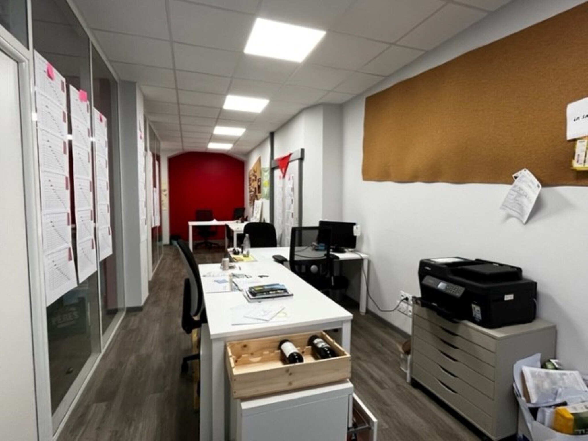 Office in Bordeaux for lease Building Photo- Image 1 of 7