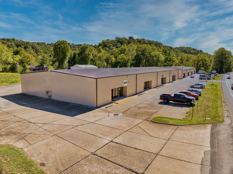 2242 Williams Hwy, Williamstown, WV for sale - Building Photo - Image 3 of 11