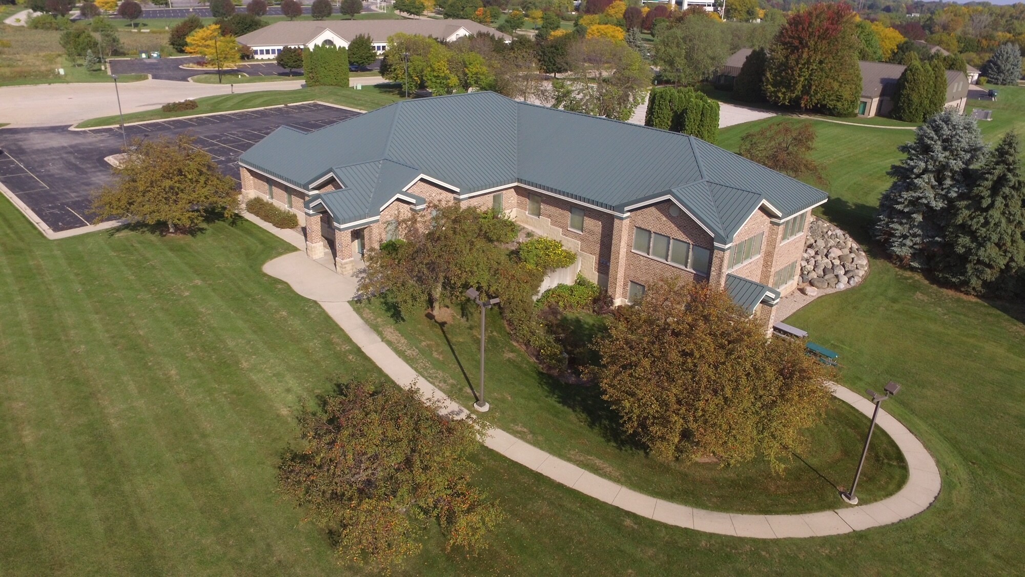 360 Ams Ct, Howard, WI for sale Building Photo- Image 1 of 1