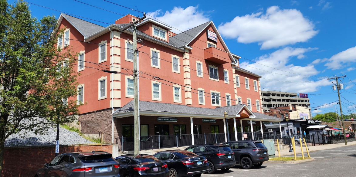 228 Meadow St, Waterbury, CT for lease Building Photo- Image 1 of 4