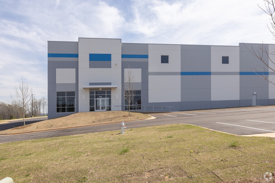 7555 Factory Shoals Rd, Austell, GA for lease - Building Photo - Image 3 of 6