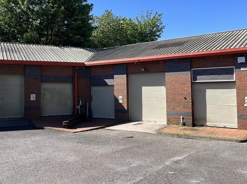 Station St, Leek for lease - Building Photo - Image 2 of 24