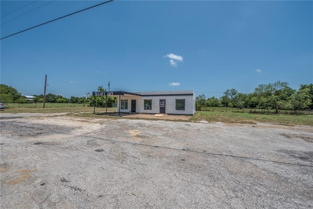 3600 N Highway 281, Mineral Wells, TX for sale Building Photo- Image 1 of 1